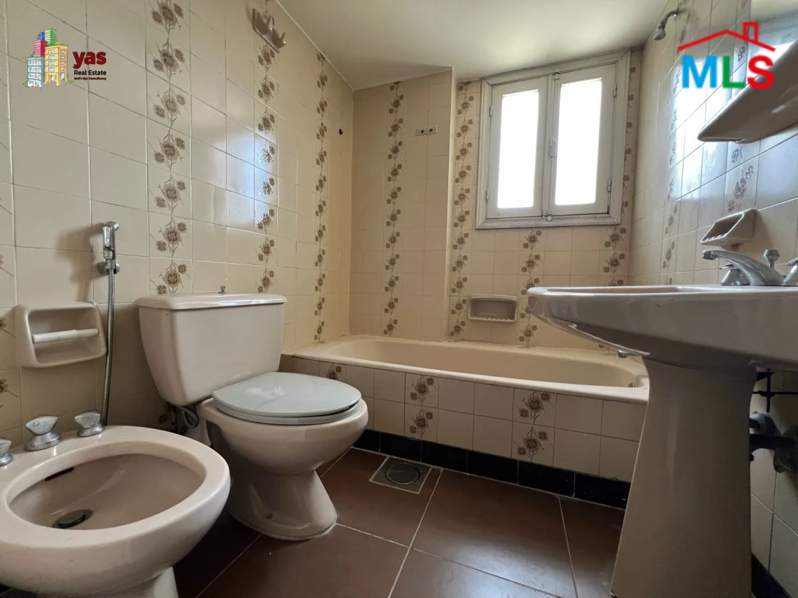 Haret Sakher 320m2 | Flat | Rent | Generous dimensions | EH/IV