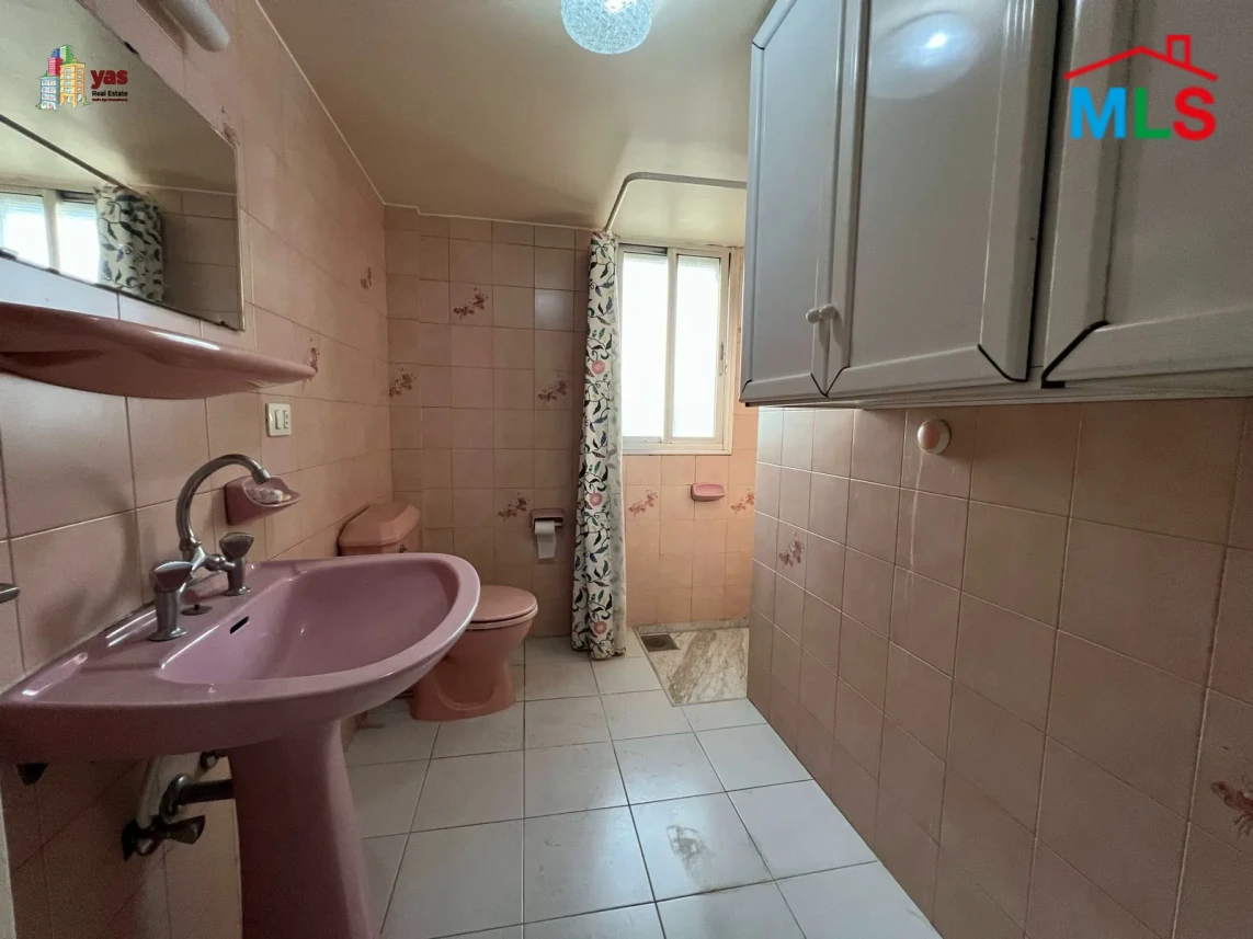Jounieh 225m2 | Rent | Prime Location | Well Maintained | View | EH/IV