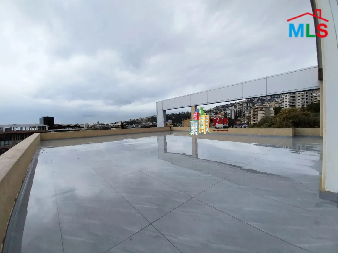 Ghazir/Kfarhbab 1200m2 | Showroom | Rent | Two Floors | IV/RA