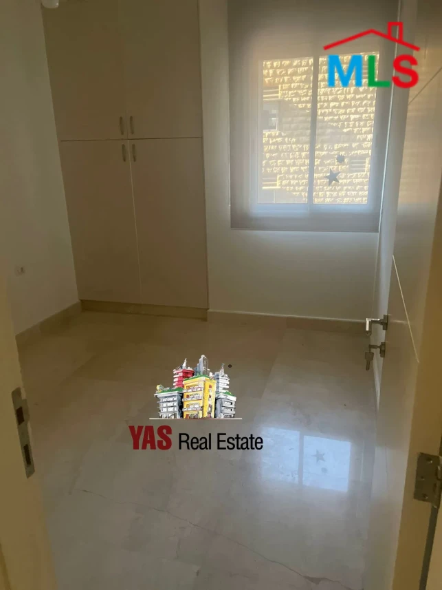 Achrafieh 200m2 | Well Maintained | Rent | Semi Furnished | MO