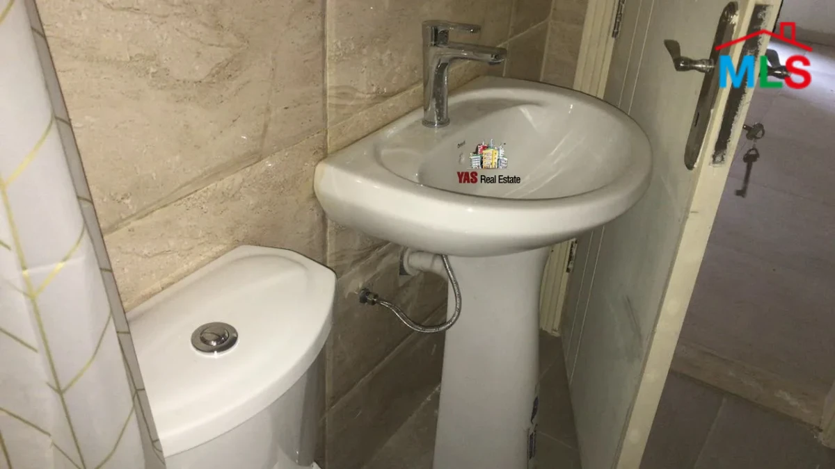 Achrafieh 80m2 | Rent | Prime Location | Catch | MO