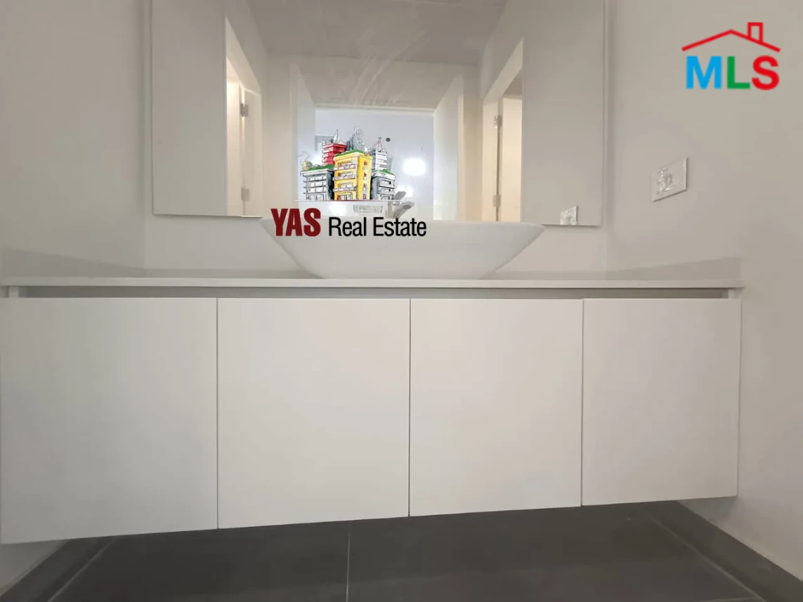 Achrafieh 204m2 | Office | Rent | Luxury Tower | High End | AA AC