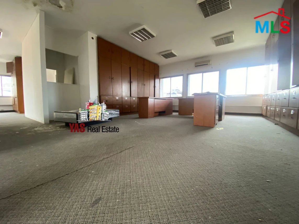 Jounieh 200m2 | Office for rent | Main Road | Perfect Investment | IV