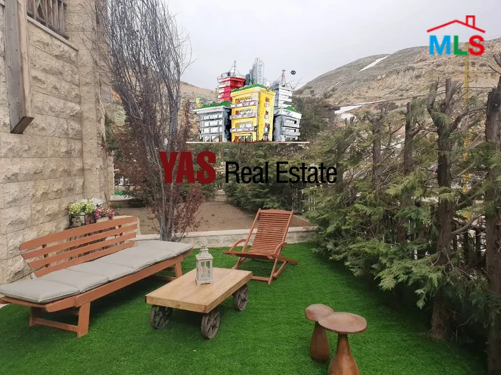 Kfardebian / Mzaar 170m2 + 90m2 Garden | Furnished | Rent | Faraya