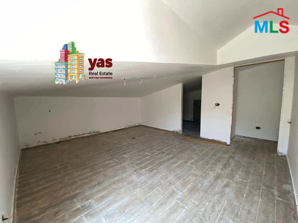 Bsalim 260m2 | Rooftop | Prime Location | Private Street | PED