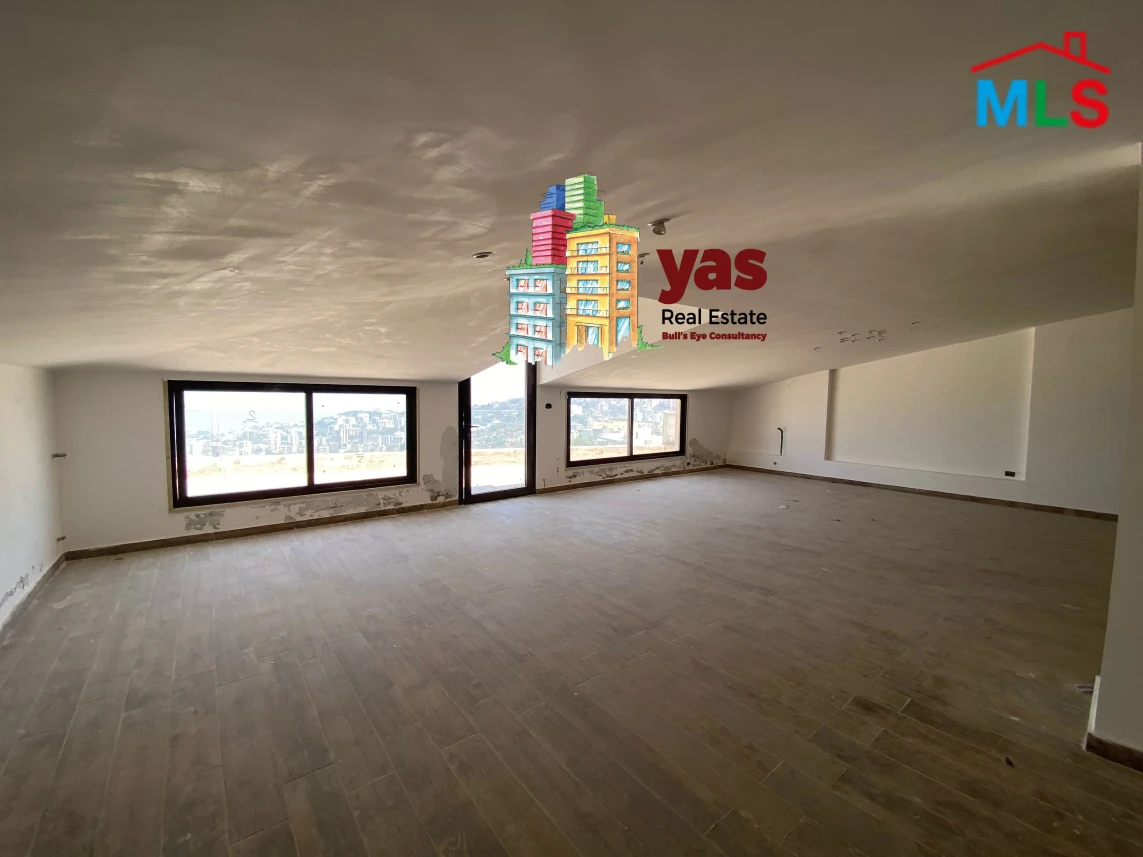 Bsalim 260m2 | Rooftop | Prime Location | Private Street | PED