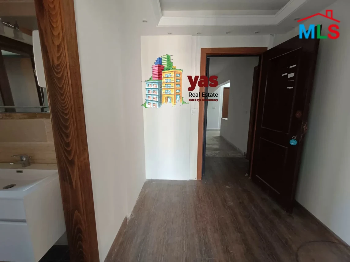 Baouchrieh 37m2 | Office | Rent | Prime Location | Catch | AA