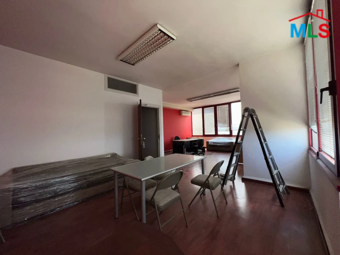 Kaslik 120m2 | Office For Rent | Perfect Investment | Catch | RH/TO