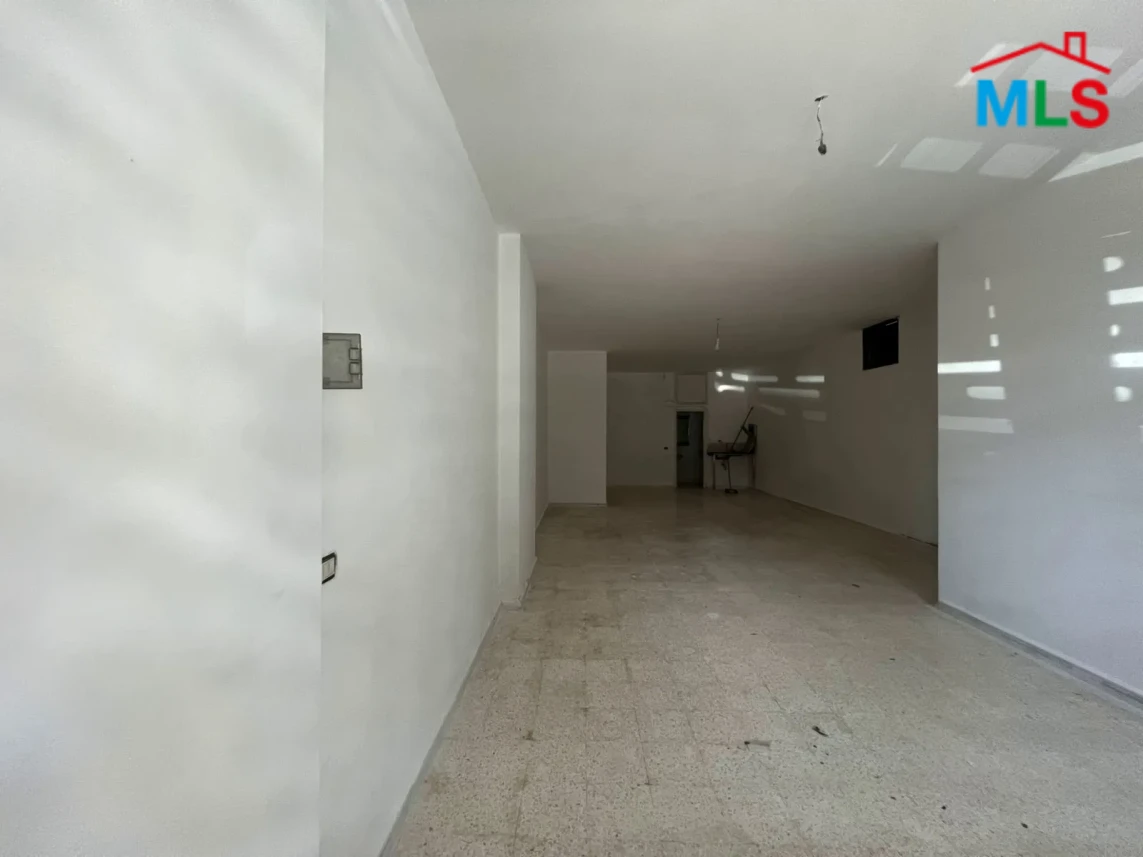 Zouk Mosbeh 65m2 | Shop | Prime Location | Ideal Investment | RH