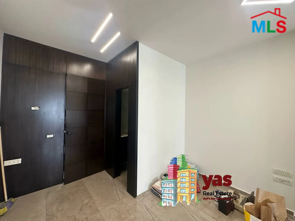Zalka 32m2 | Decorated Office | Rent | Active Street | MJ