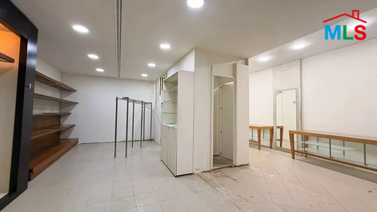 Jal El Dib 140m2 | Three Floors Shop | Rent | Prime Location | MJ
