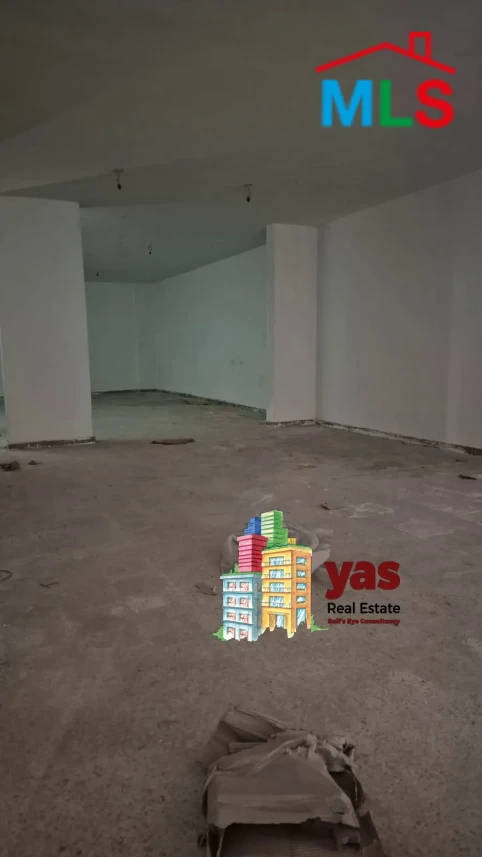 Ballouneh 200m2 | Warehouse | Well Maintained | High Ceiling | Rent|JO