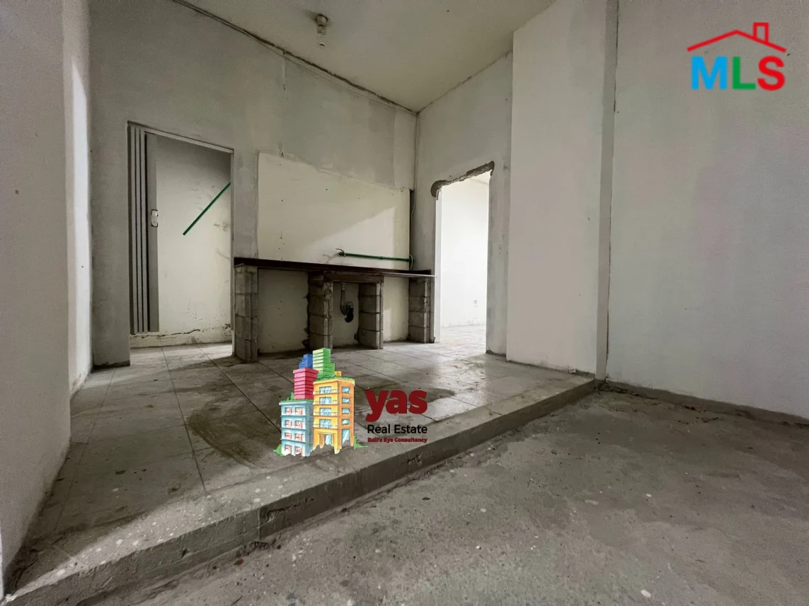 Zouk Mosbeh 140m2 | Shop For Rent | Active Street | Accessible |RH/MCH