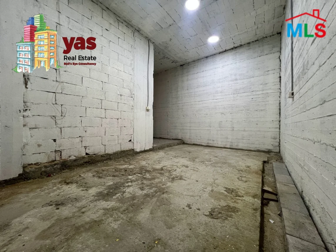 Zouk Mosbeh 140m2 | Shop For Rent | Active Street | Accessible |RH/MCH