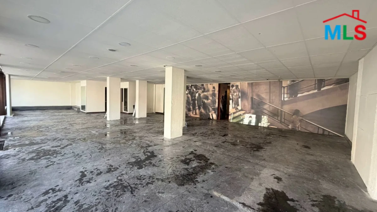 Antelias 540m2 | 100m2 Mezzanine | Rent | Shop | Prime Location | MJ