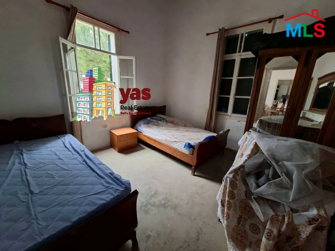 Reyfoun 170m2 | Terrace | Rent | Prime Location | Quiet Street | KH
