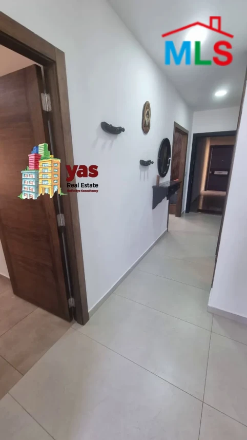 Achrafieh 120m2 | Luxurious Building | Furnished | Long Term | WI |