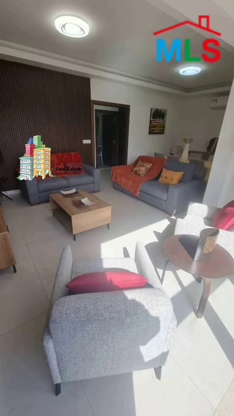 Achrafieh 120m2 | Luxurious Building | Furnished | Long Term | WI |