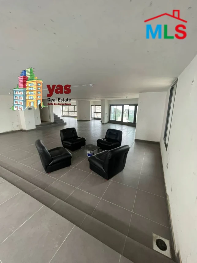 Broumana 248m2 | 162m2 Mezzanine | Rent | Main Street | TCH