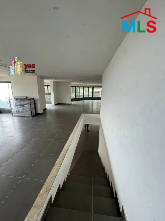 Broumana 248m2 | 162m2 Mezzanine | Rent | Main Street | TCH