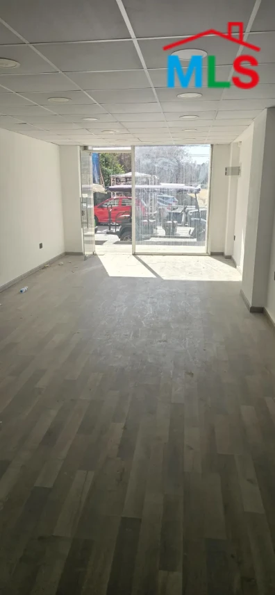 Batroun 75m2 | Shop For Rent | Front Terrace | Active Street | RMK