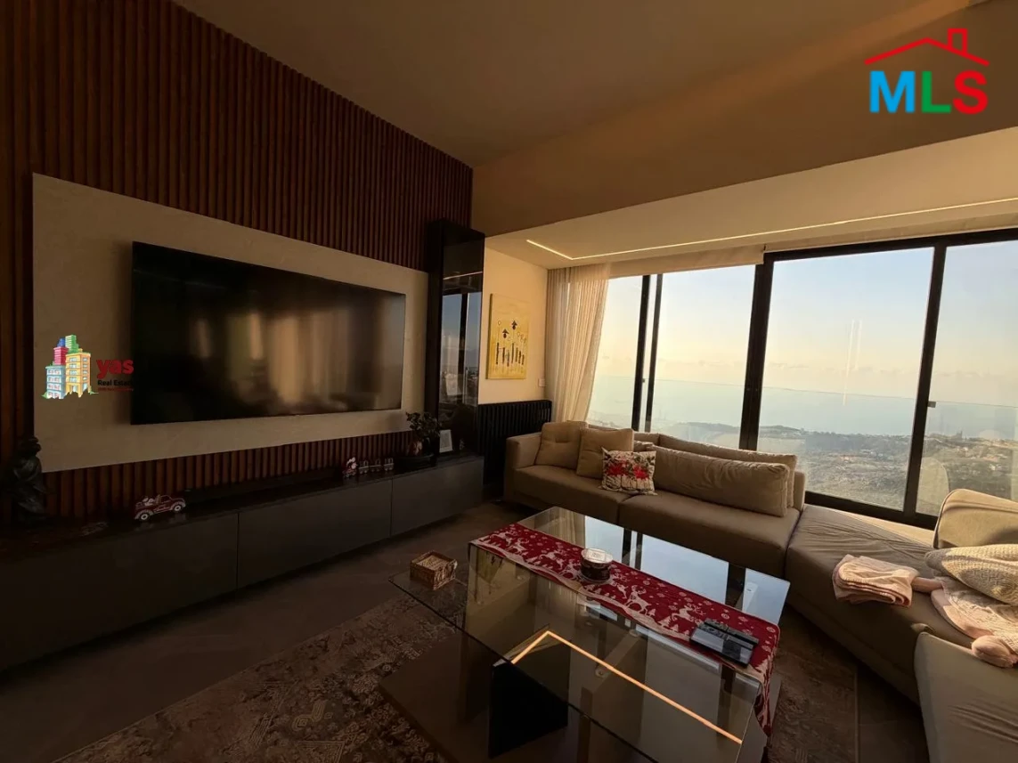 Ajaltoun 180m2 | Designer’s Signature | Astonishing View | Catch | TYT