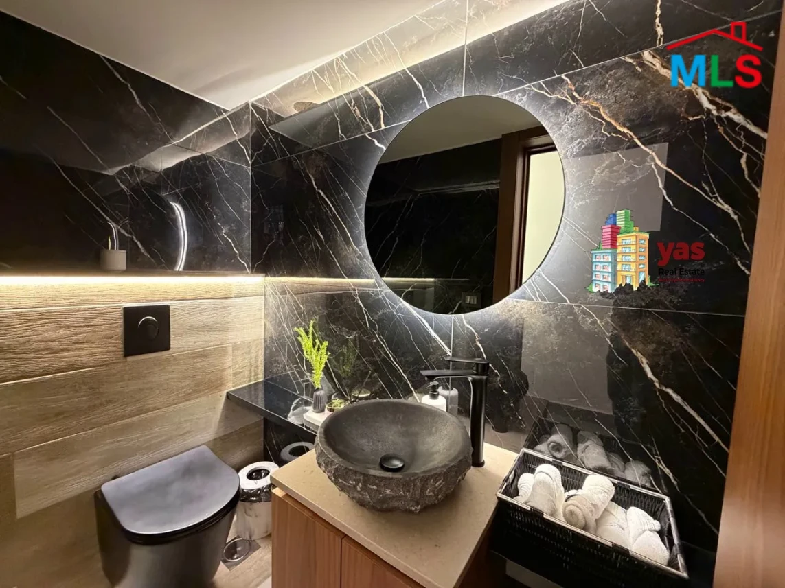 Ajaltoun 180m2 | Designer’s Signature | Astonishing View | Catch | TYT