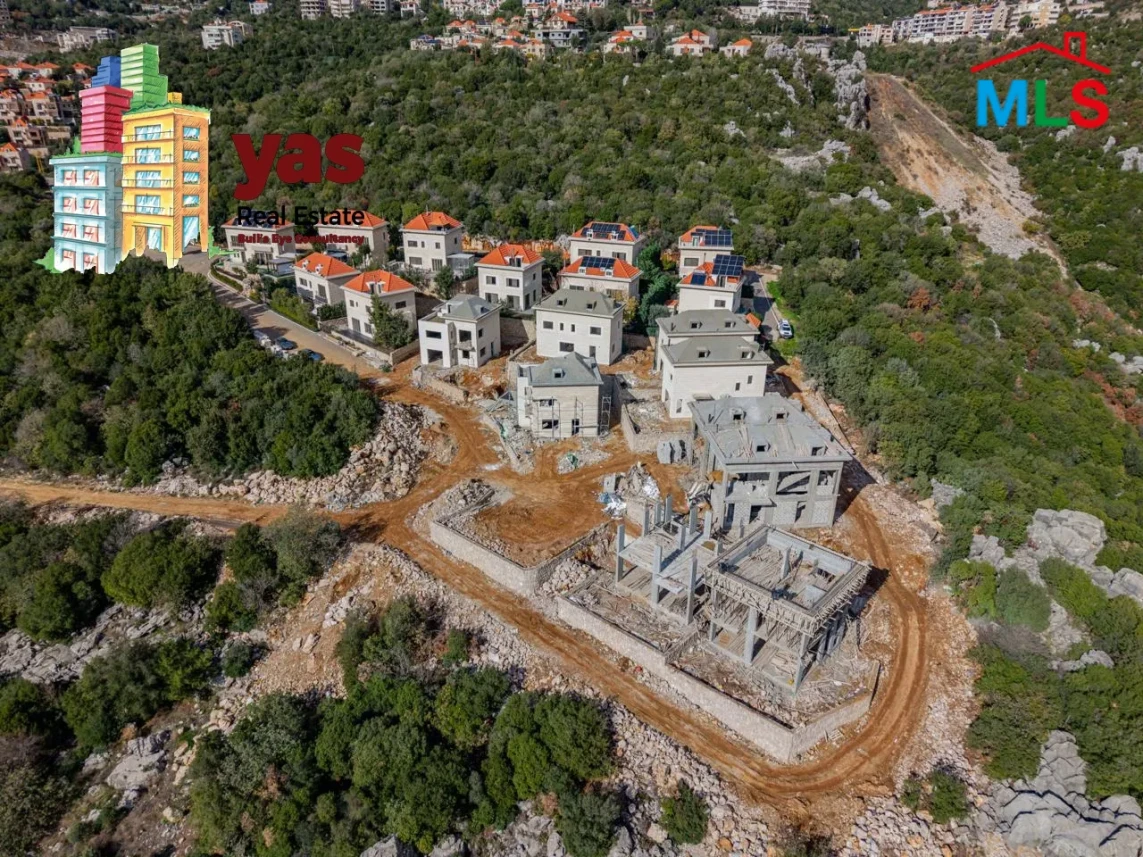 Ajaltoun Valley | 225m2 Villa | 225m2 Garden | Gated Community | WA