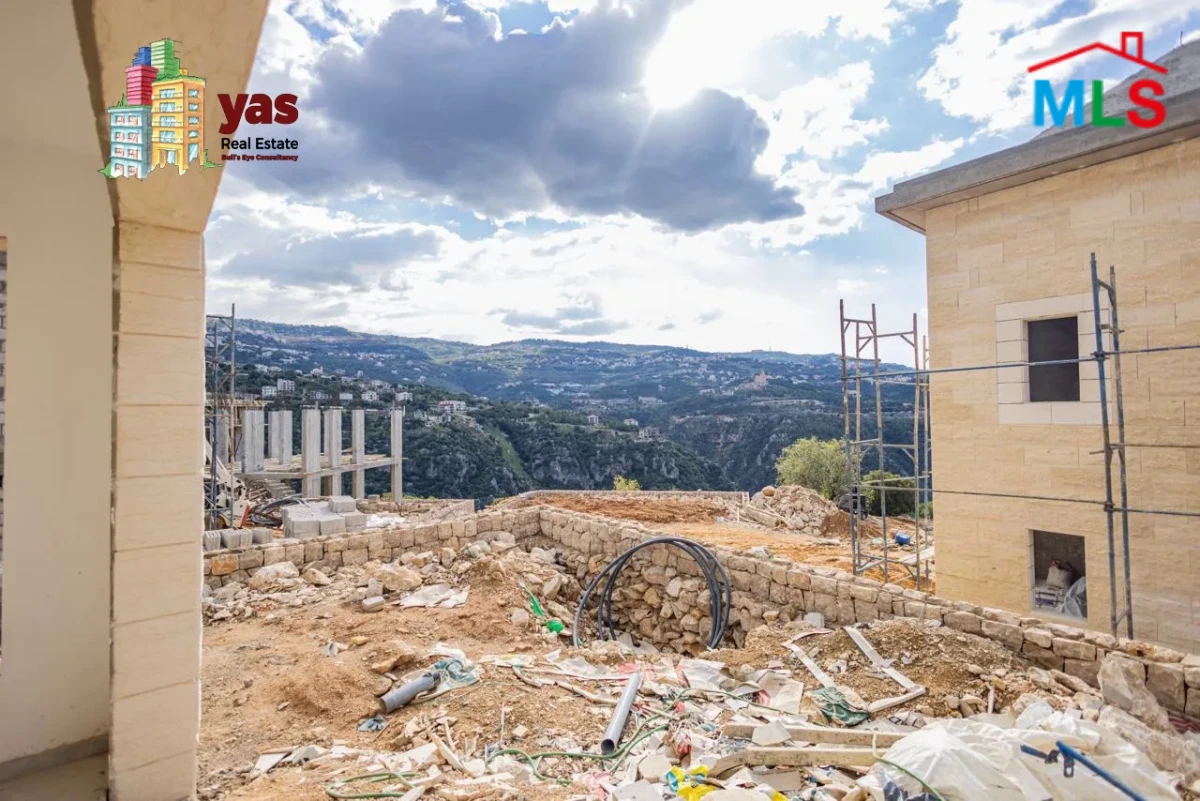 Ajaltoun Valley | 225m2 Villa | 225m2 Garden | Gated Community | WA