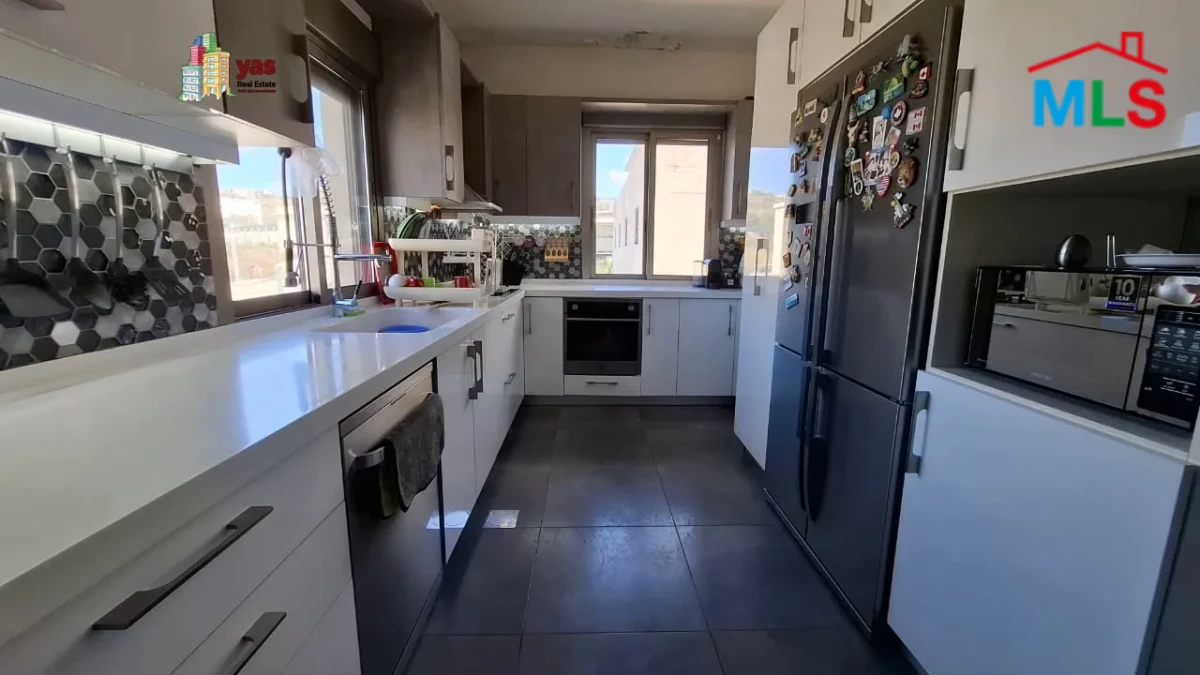 Nahr ibrahim 220m2| 100m2 Terrace | Furnished Duplex | Luxury | OH