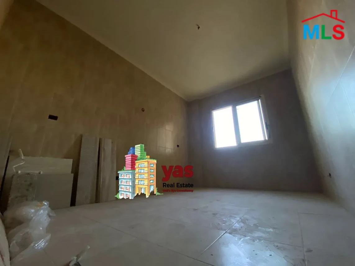 Mar Roukoz 145m2 | New | Partial View | Calm Street | AA/PED