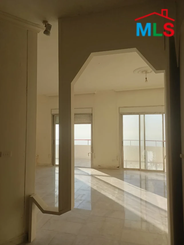 Ajaltoun 260m2 | Mountain View | Quiet Street | Generous Flat | TO/EH