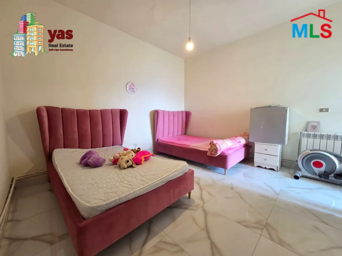 Ajaltoun 260m2 | Mountain View | Quiet Street | Generous Flat | TO/EH