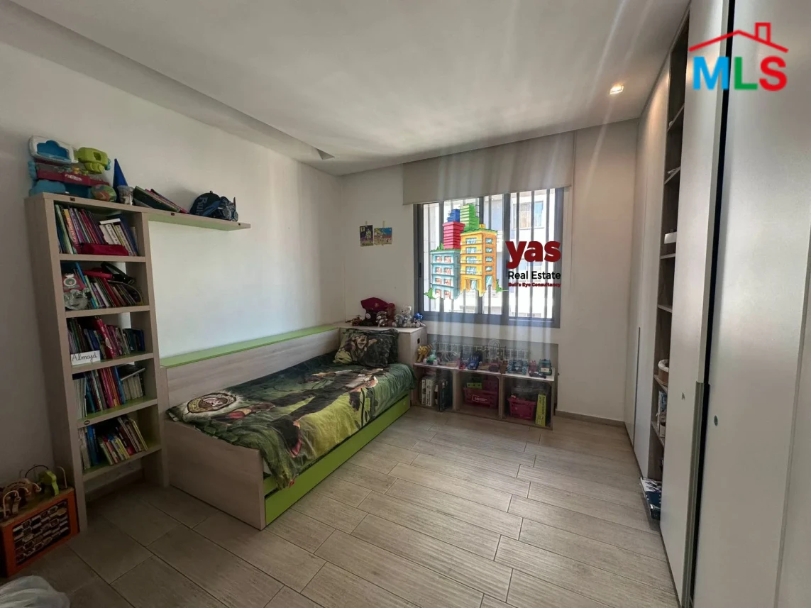 Furn El Chebbek 365m2 | Duplex | Terrace | Mint Condition | OH
