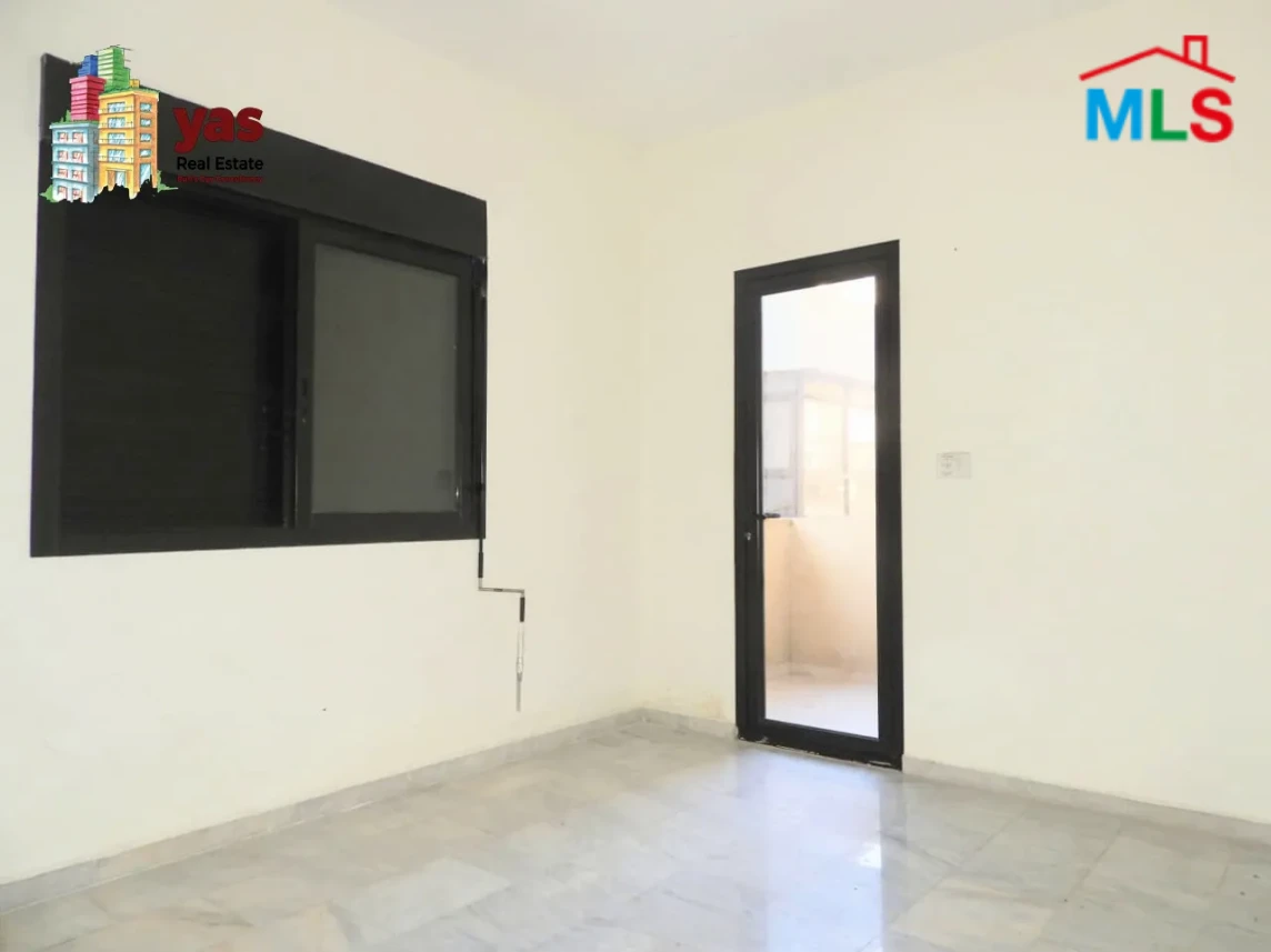 Zaydaniyeh 145m2 | Prime Location | Need Renovation | RM