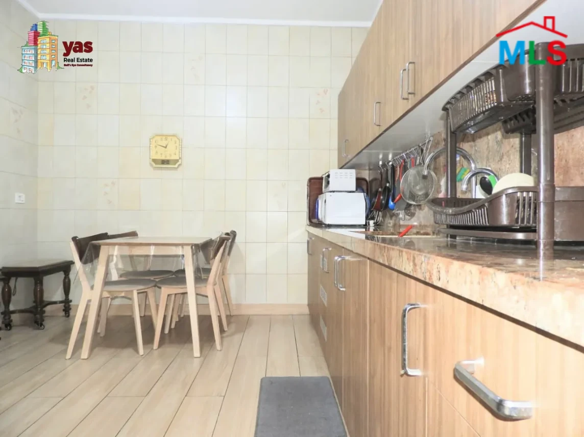 Mar Elias 200m2 | Terrace | Furnished | Solar System | Calm Area | RM