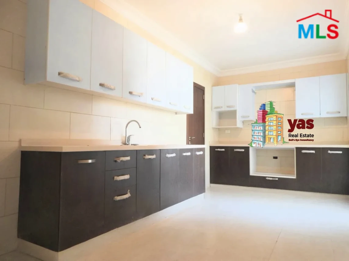 Mar Elias 200m2 | New Flat | High Floor | Private Street | RM