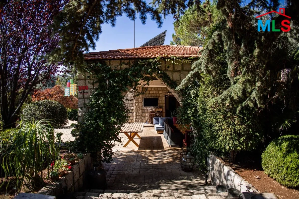 Ajaltoun 100m2 Villa | 2000m2 Land | Ultra Unique Property | PES