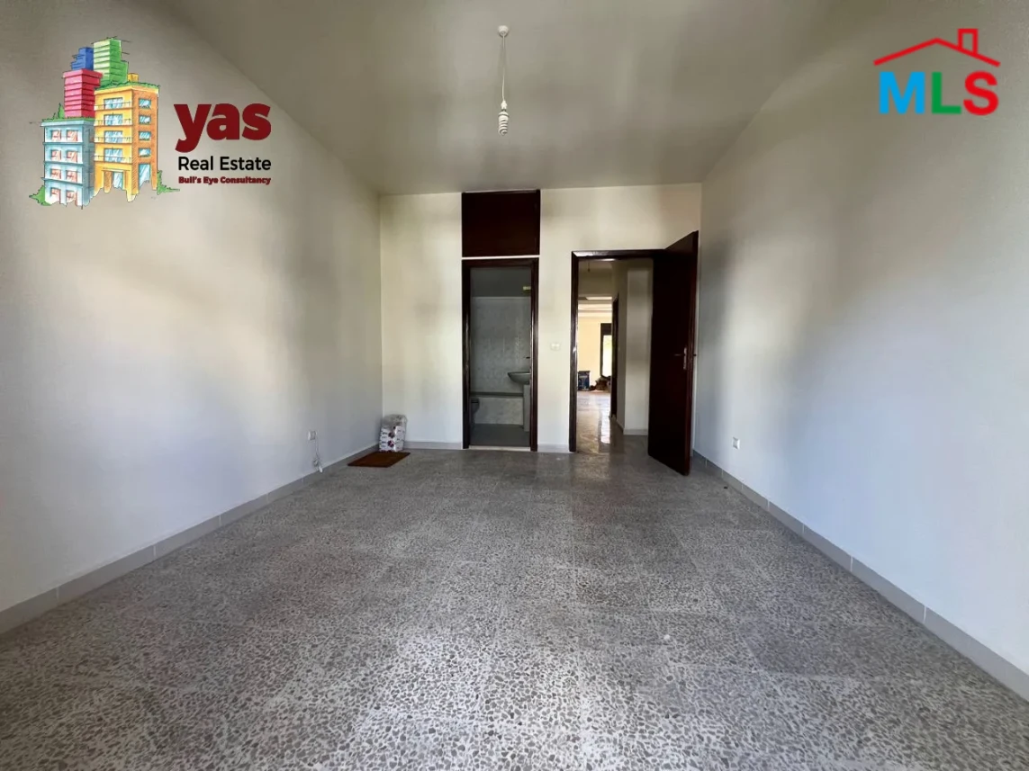 Zouk Mikael 170m2 | Excellent Condition | Prime Location | EH/RH
