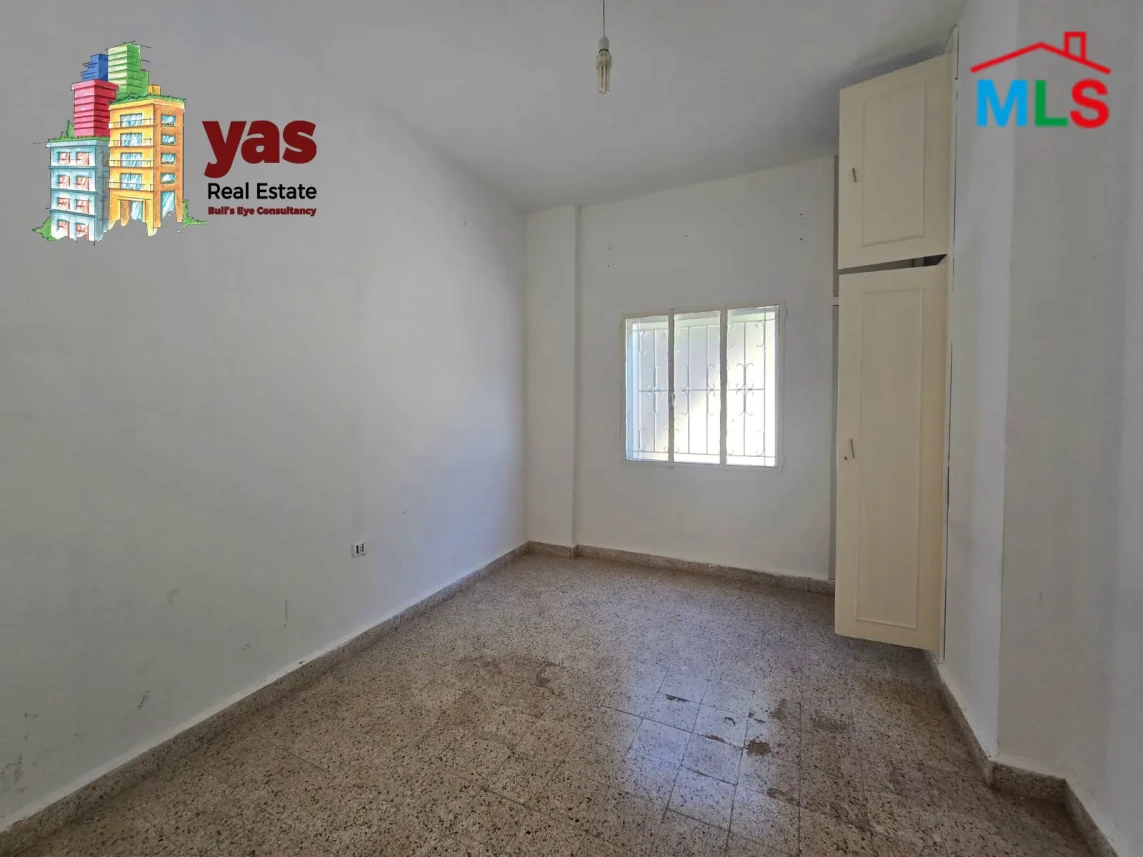 Kleiaat 100m2 | Need Renovation | Calm Area | Catch | DA