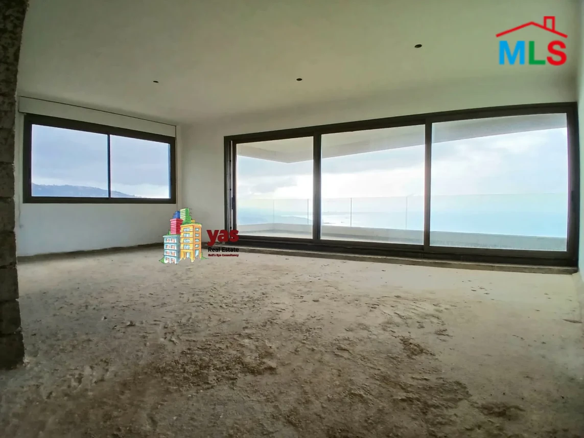 Fatqa 1240m2 | 835m2 Gard | Villa | Core & Shell | Panoramic view | IV