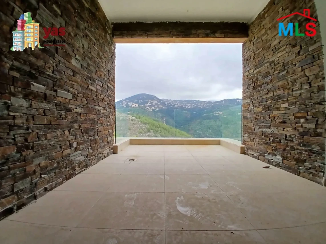 Fatqa 1240m2 | 835m2 Gard | Villa | Core & Shell | Panoramic view | IV