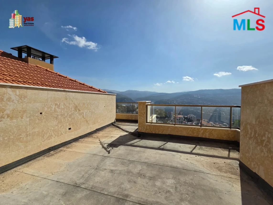 Ajaltoun 245m2 | 27m2 Terrace | Duplex | New | Panoramic View | TO