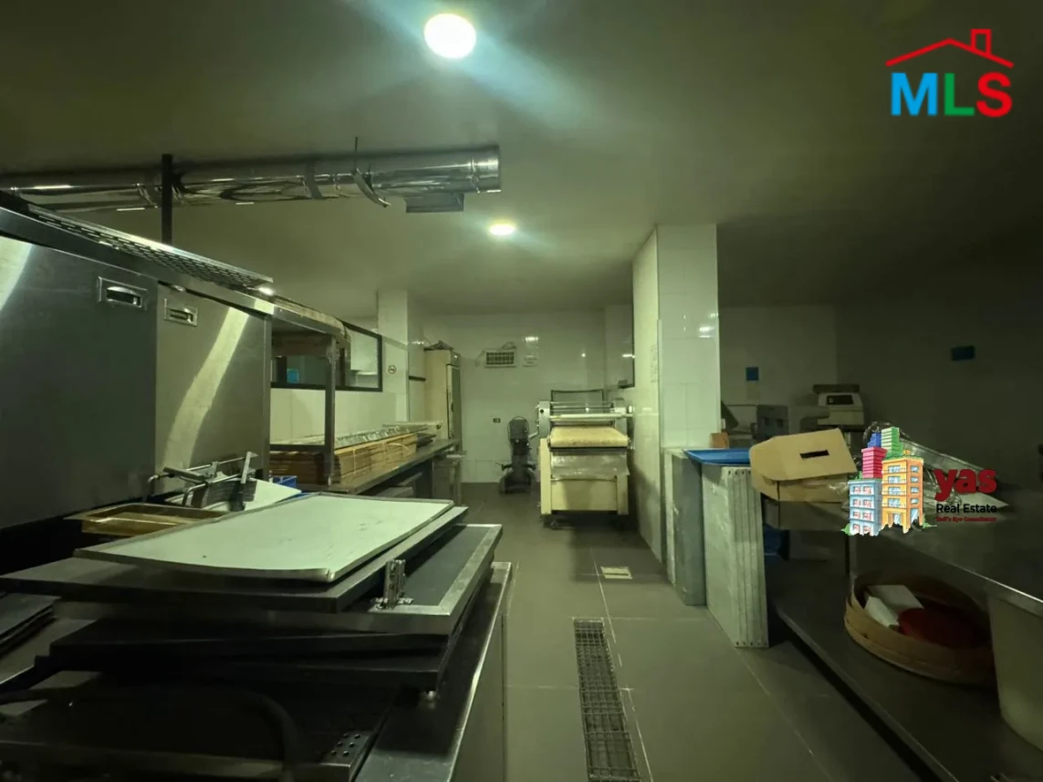 Zouk Mikael 700m2 | Equipped Factory | Perfect Investment | EL