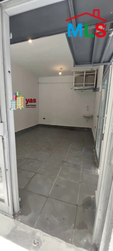 Ras El Nabeh 20m2 | 50m2 Outdoor | Shop | Good Condition | OH