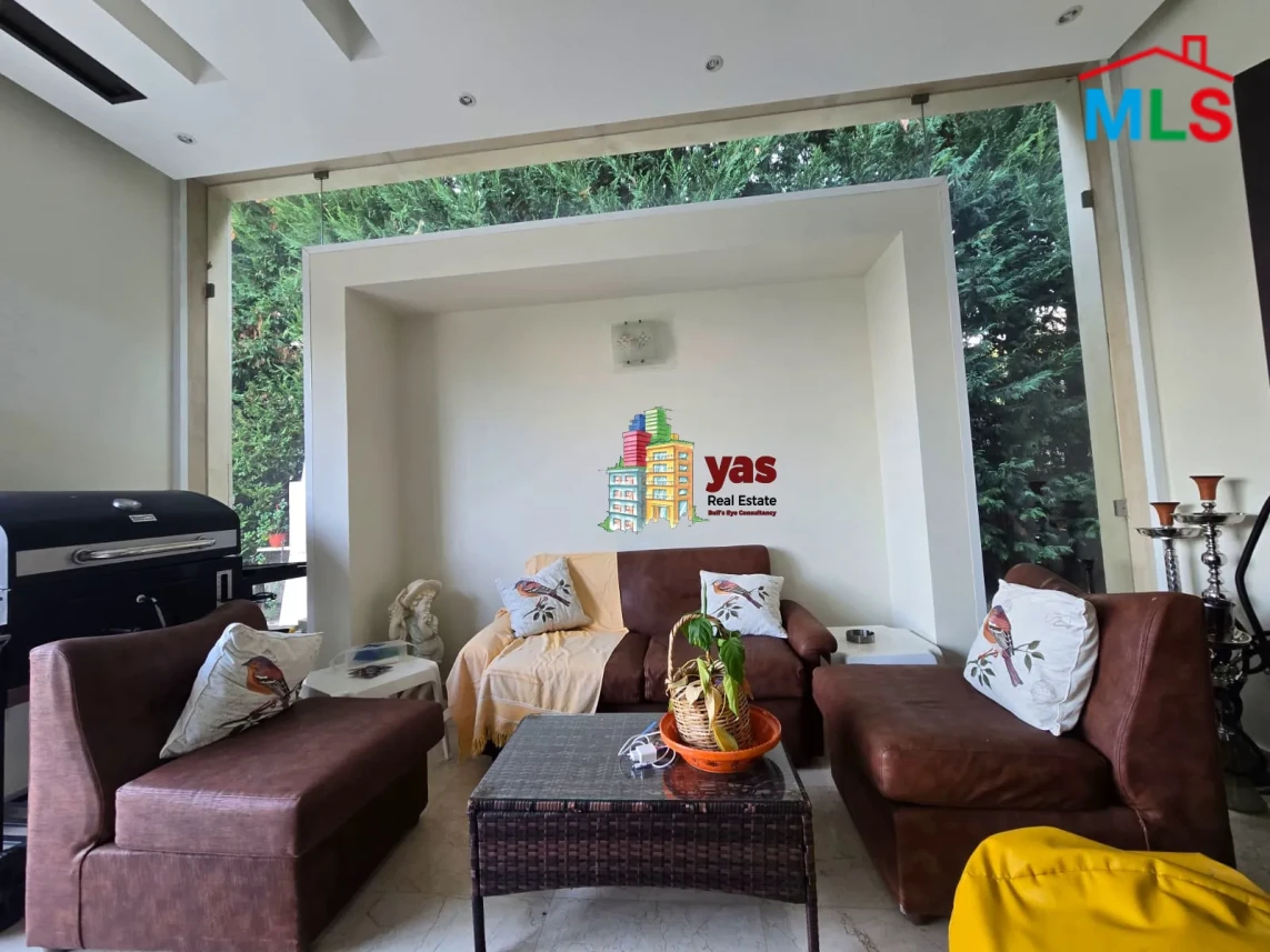 Kleiaat 500m2 | 1100m2 Land | Furnished Villa | Prime Location | DA