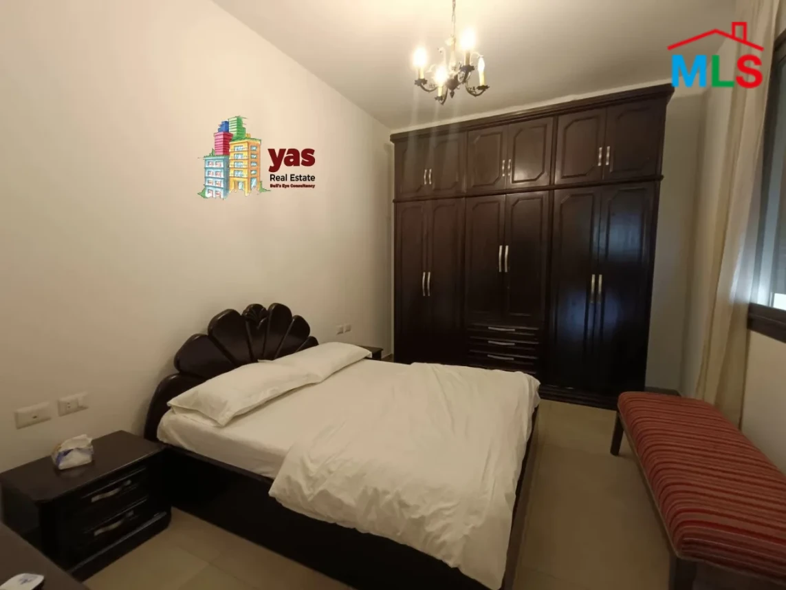 Ain El Mrayseh 110m2 | Excellent Condition | Dead-End Street | AA
