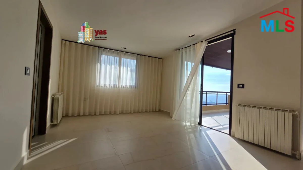 Ballouneh 200m2 | Designer’s Signature | Furnished |Panoramic View |TO