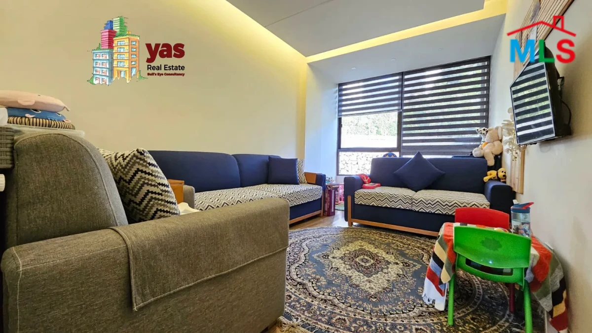 Ballouneh 160m2 | Mountain View | Decorated Flat | Private Street | TO