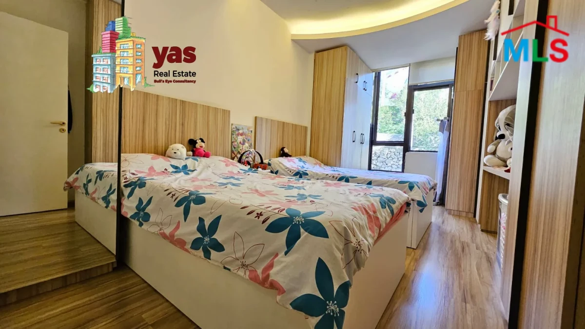 Ballouneh 160m2 | Mountain View | Decorated Flat | Private Street | TO